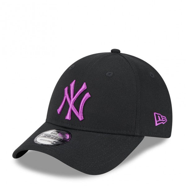 Gorra New Era New York Yankees 9forty Negro Morado